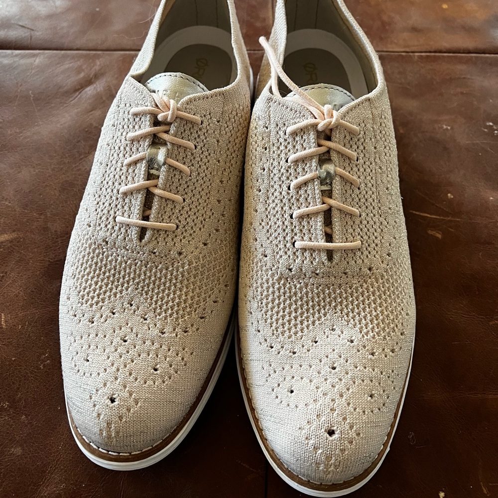 Pink Cole Haan Oxfords
